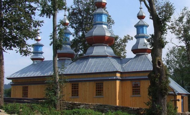 1024px-Komańcza_cerkiew_prawosławna_B1