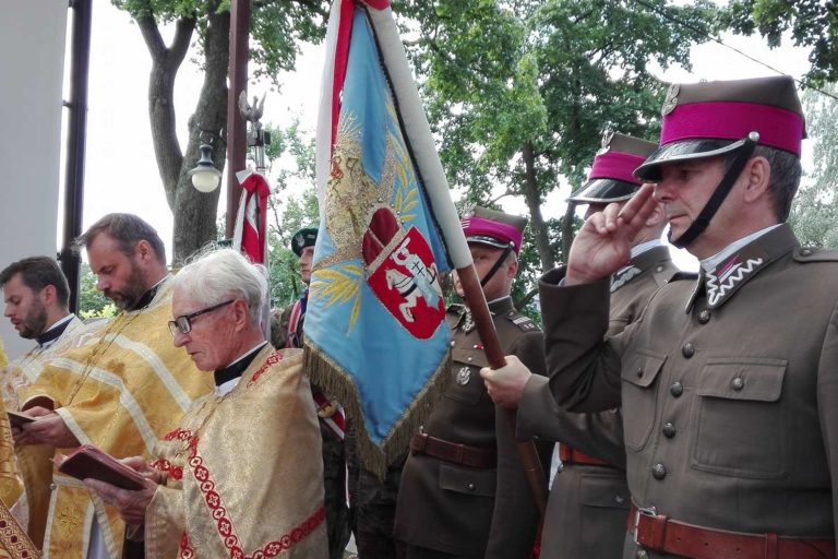 19897536_1246074472168458_717045493_o