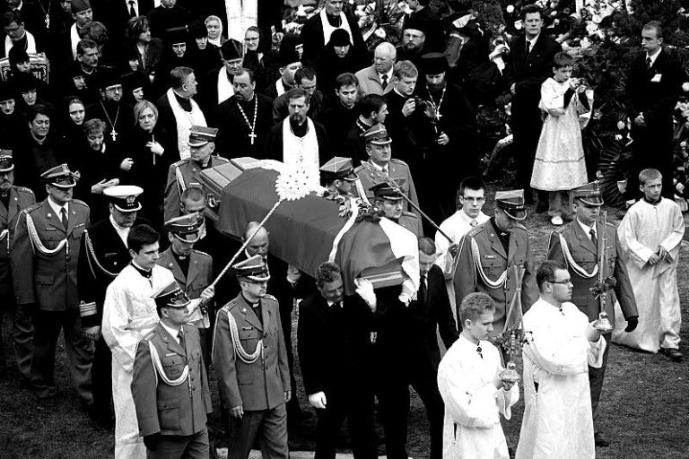 Pogrzeb-Władyki-234–blackwhite