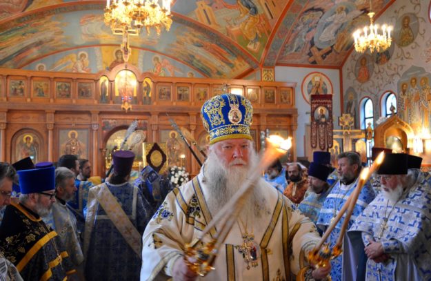 10. Arcybiskup Chicago i środkowej Ameryki Piotr (Loukianoff) fot. Andrzej Charyło