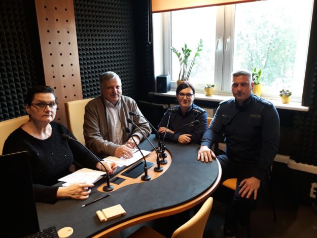 312131120_2047075785500273_2770307091547739895_n