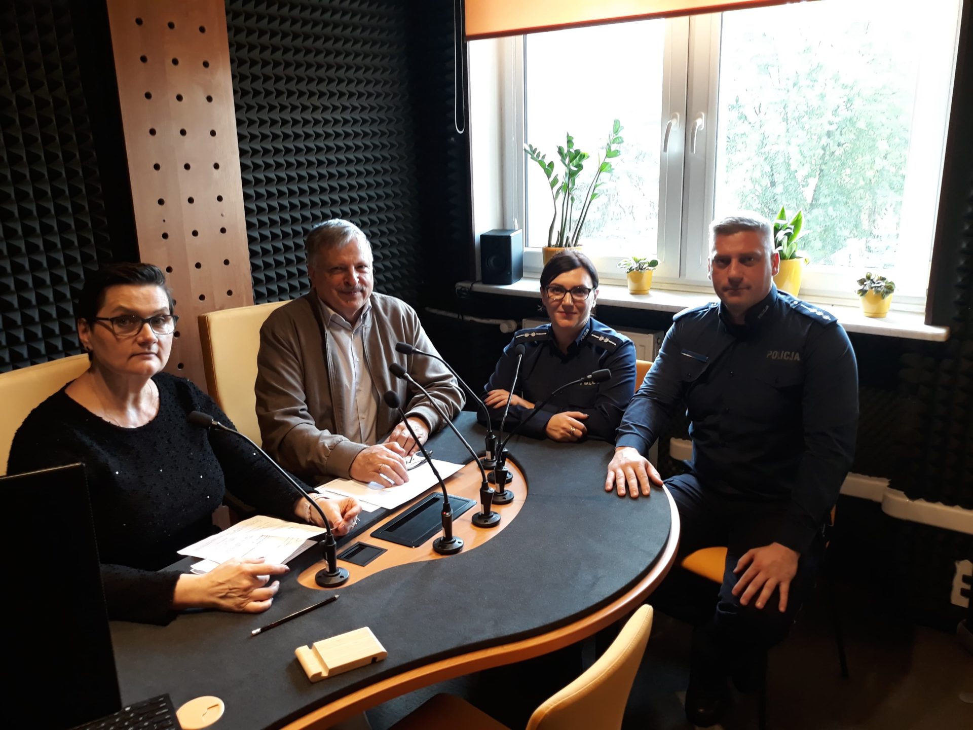 312131120_2047075785500273_2770307091547739895_n