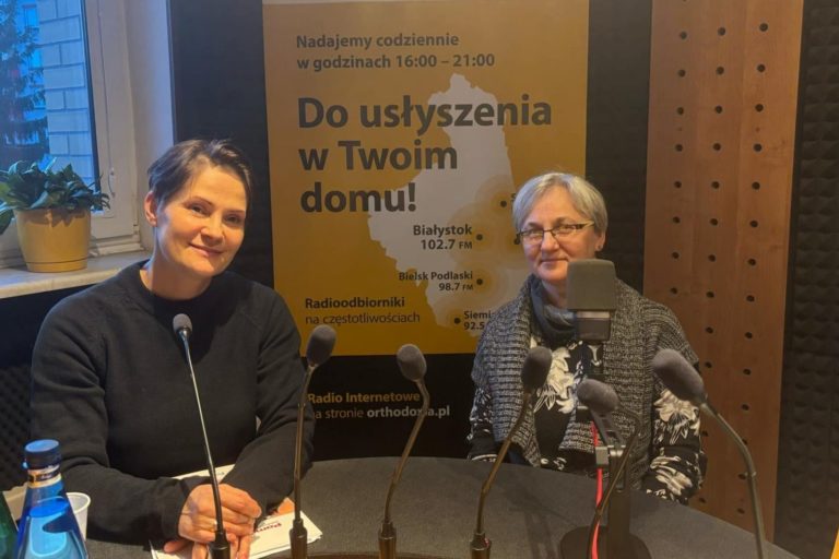 Fundacja pomóż im