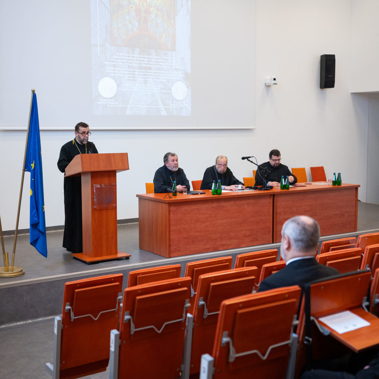 ks-andrzej-kuzma-chat