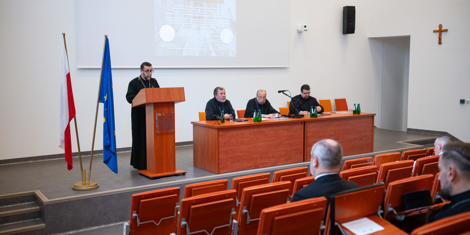 ks-andrzej-kuzma-chat